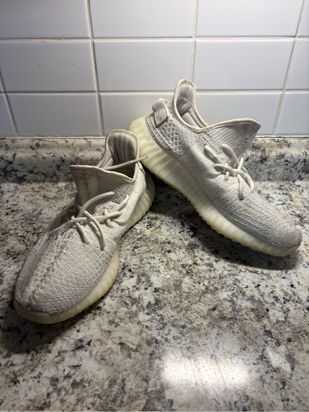 Adidas Yeezy boost 350 V2